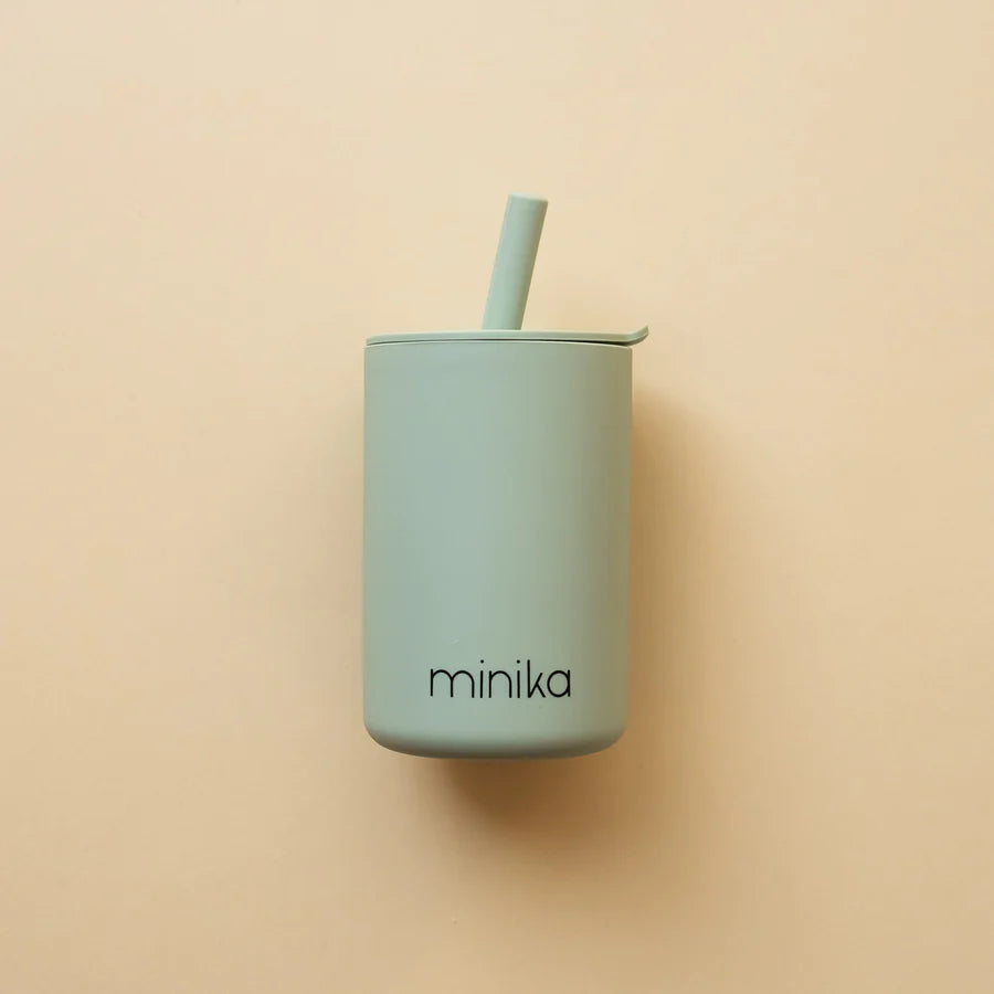 Minika - Glass with straw and lid